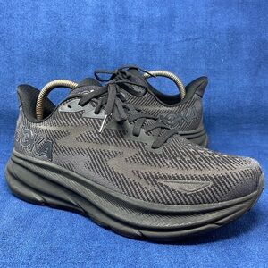 Hoka One One Sneakers Womens 9.5 B Clifton 9 1127896 BBLC Black Running Shoes